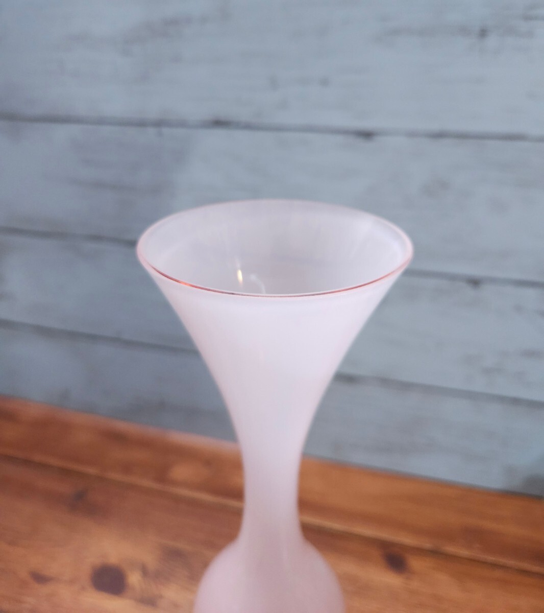 フランスアンティーク オパールセントガラス 花瓶 一輪挿し グラス 花器 フラワーベース オパリンガラス フレンチ カフェ インテリア D1の画像3