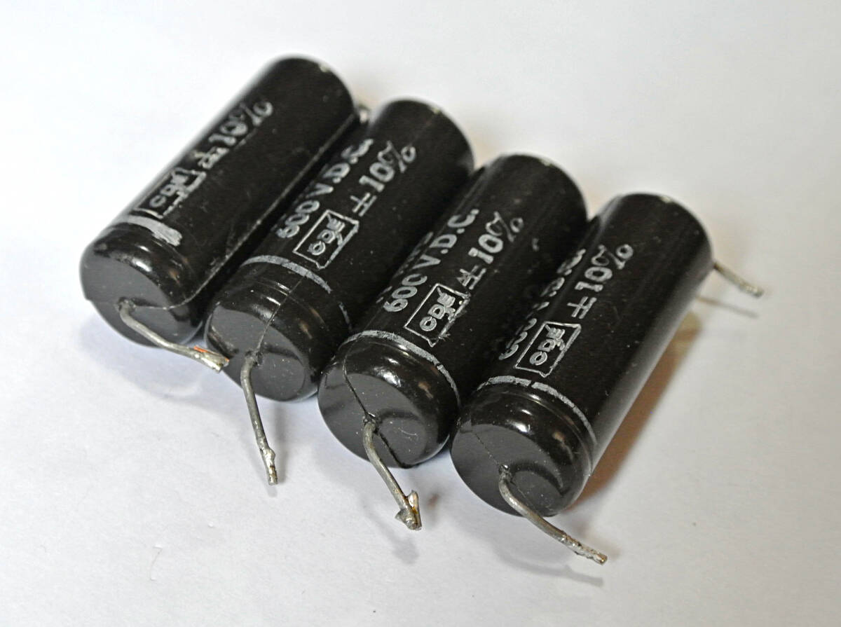 コーネルデュビラー　CDE PKMブラックキャット　0.1uF 600V USED品　4本 _画像4