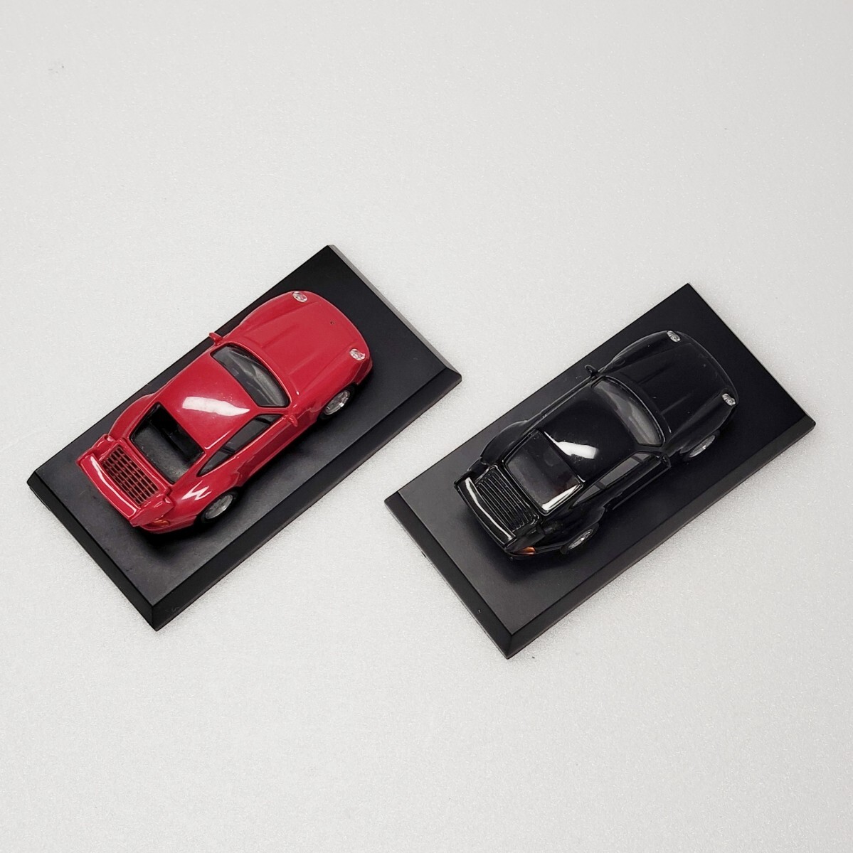 1/64 京商 ポルシェ　911 GT2 レッド　ブラック　レッド　ドイツ　PORSCHE　ミニカー　高級車　1円スタート 1円〜 041703_画像3