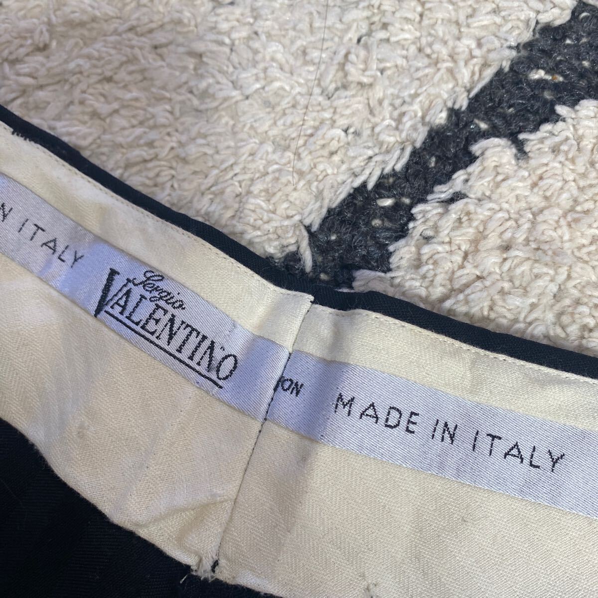 ヴァレンティノ ヴァレンチノ VALENTINO コレクション ブラック ストライプ スラックス パンツ 50(L) BLACK イタリア製 メンズの画像4