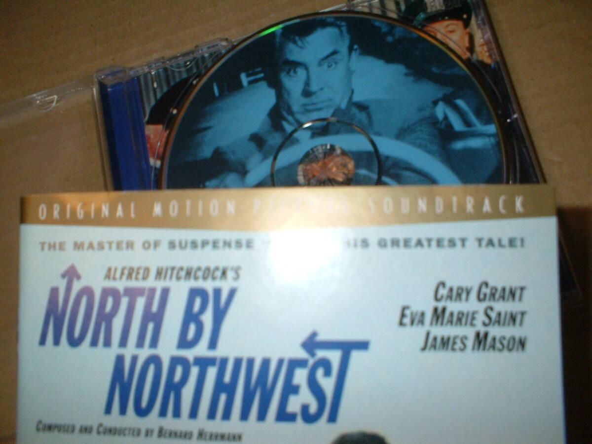 【輸入リマスターＣＤ】バーナード・ハーマン：音楽／北北西に進路を取れ　NORTH BY NORTHWEST　サントラ　（９５年盤！全５０曲！送料込！_画像4