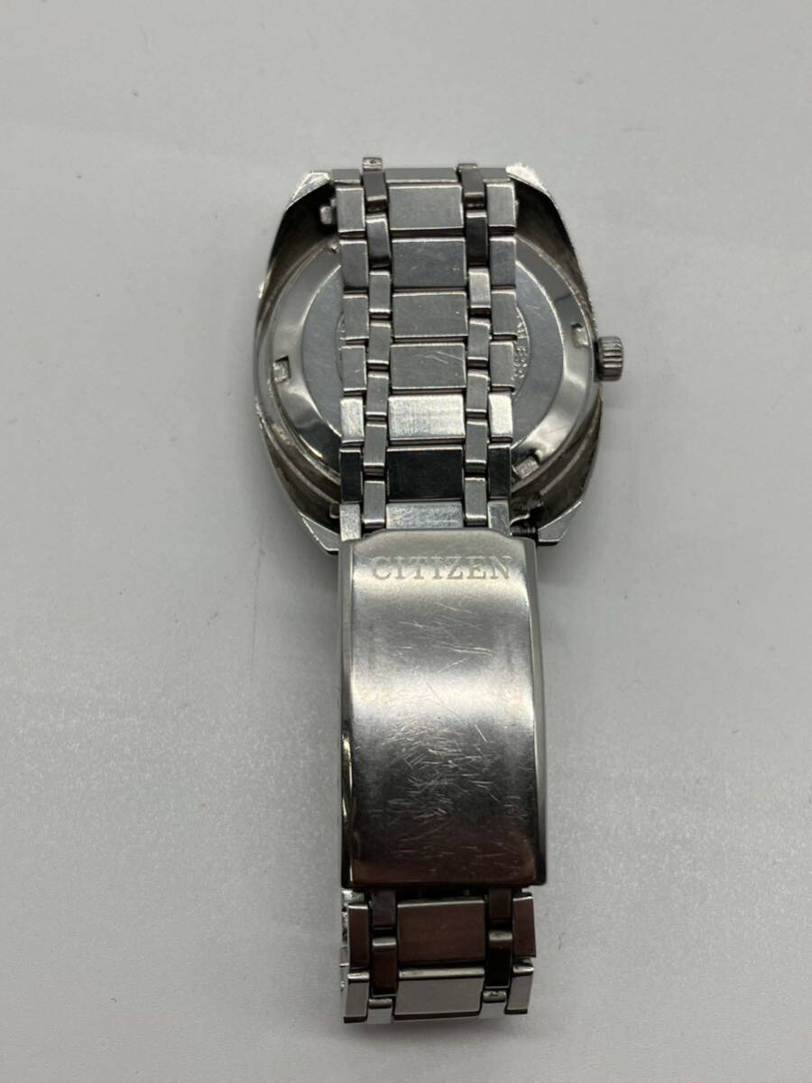 【E/A214217】CITIZEN AUTOMATIC 腕時計 シルバー文字盤 稼働品 の画像2