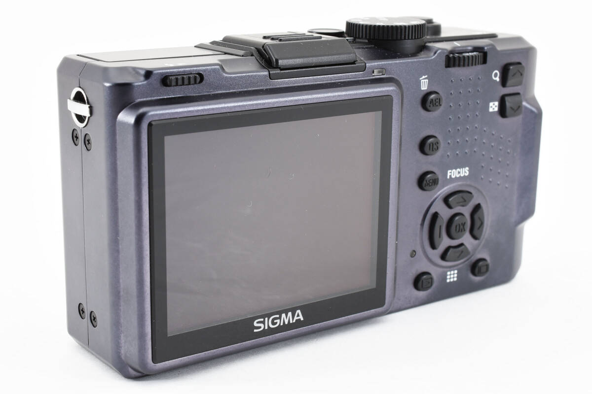 【希少・美品】 SIGMA シグマ DP2 コンパクト デジタルカメラ 箱付き・付属品多数！ #1286_画像7