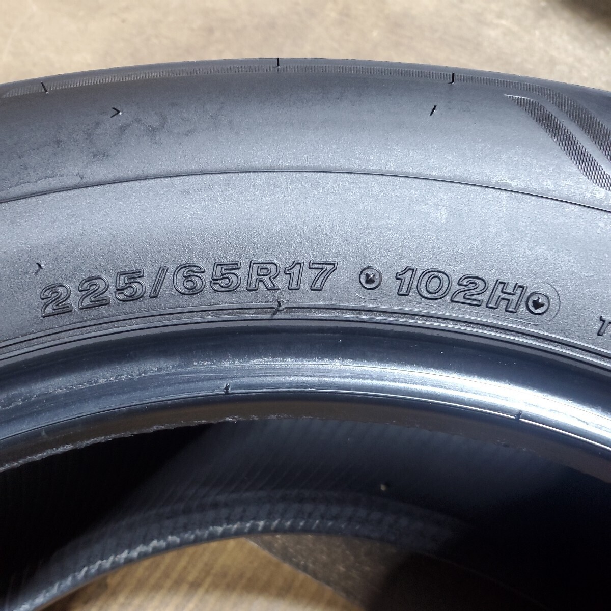 【お買い得商品】BRIDGESTONE ブリヂストン ALENZA 001 225/65R17 102H 19年製 中古タイヤ4本 残溝約4.6ミリ W41_画像8