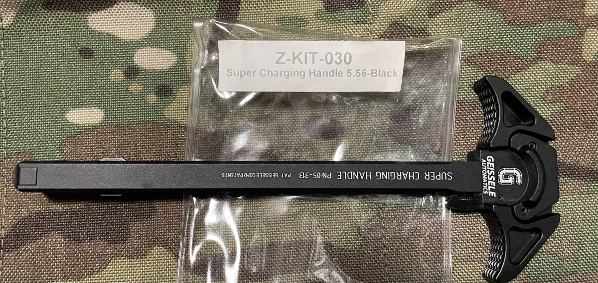 Z-Parts Geisseleタイプ Super Charging Handle 5.56mm Z-KIT-030 BKの画像1