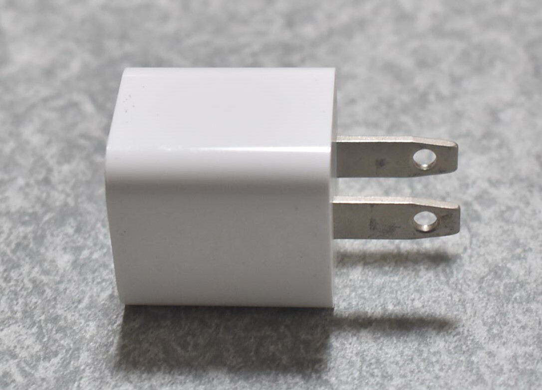 純正 Apple アップル iPhone ACアダプター USB充電器 A1385の画像1