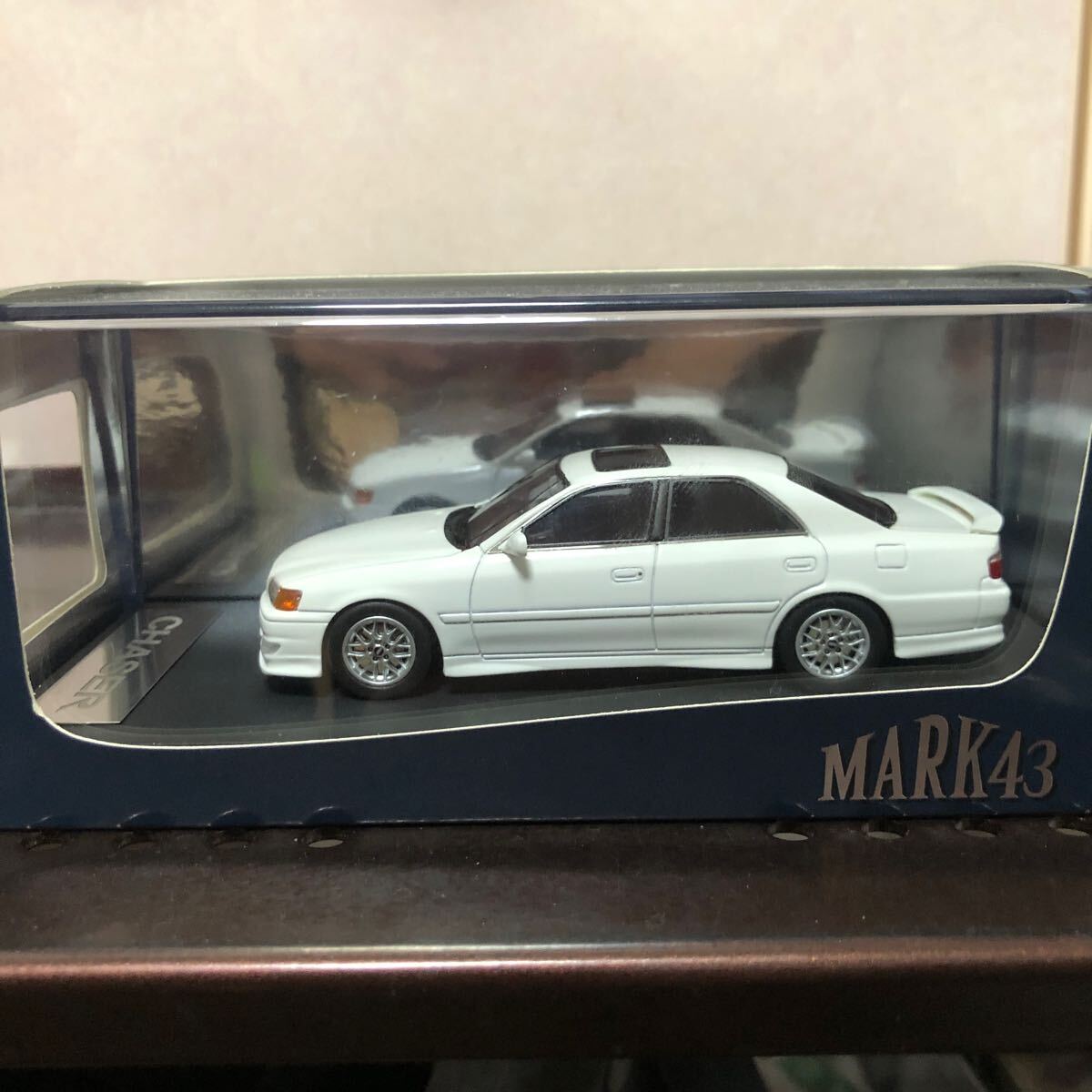 594 未開封 ミニカー MARK43　1/43　トヨタ　チェイサー　ツアラー V（JZX100） スポーツホイール　スーパーホワイトⅡ 模型 完成品_画像1