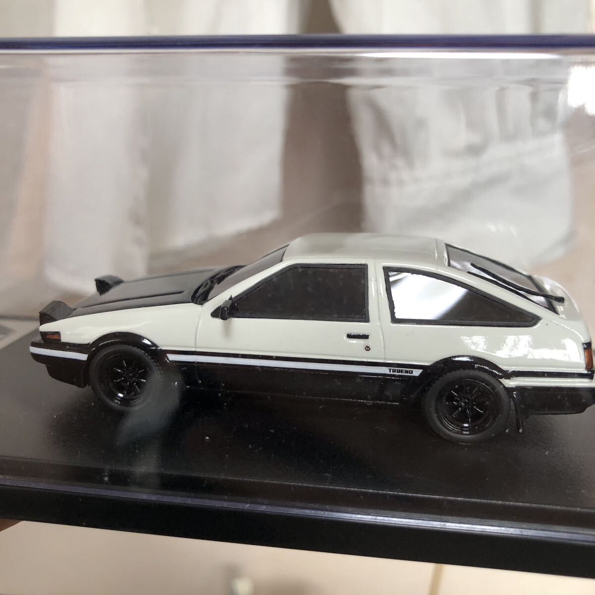 528 未開封 モデラーズ 1/43 頭文字D AE86 トレノ PROJECT D 藤原 拓海 ミニカー 模型 完成品 インターアライド_画像5