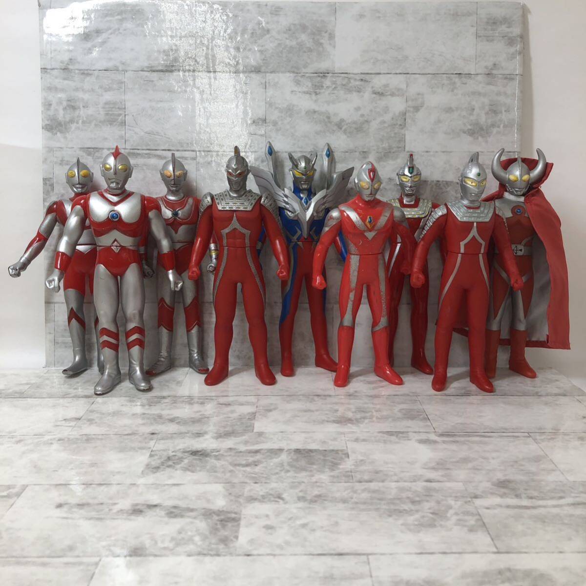 ウルトラマン色々9体セット ウルトラマン父 ウルトラマンセブン 帰ってきたウルトラマンBANDAI 円谷プロ 当時物 の画像1