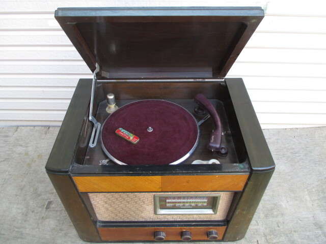 *TA40920* National / record player / vacuum tube radio / electrification un- possible / Junk 