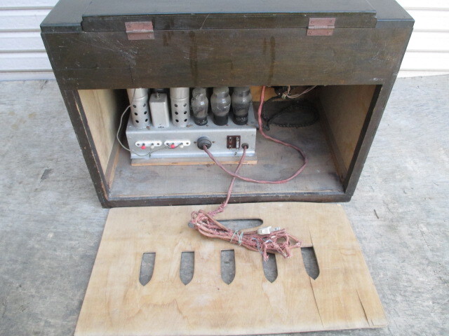 *TA40920* National / record player / vacuum tube radio / electrification un- possible / Junk 