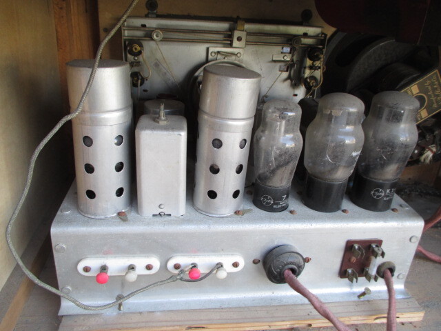 *TA40920* National / record player / vacuum tube radio / electrification un- possible / Junk 