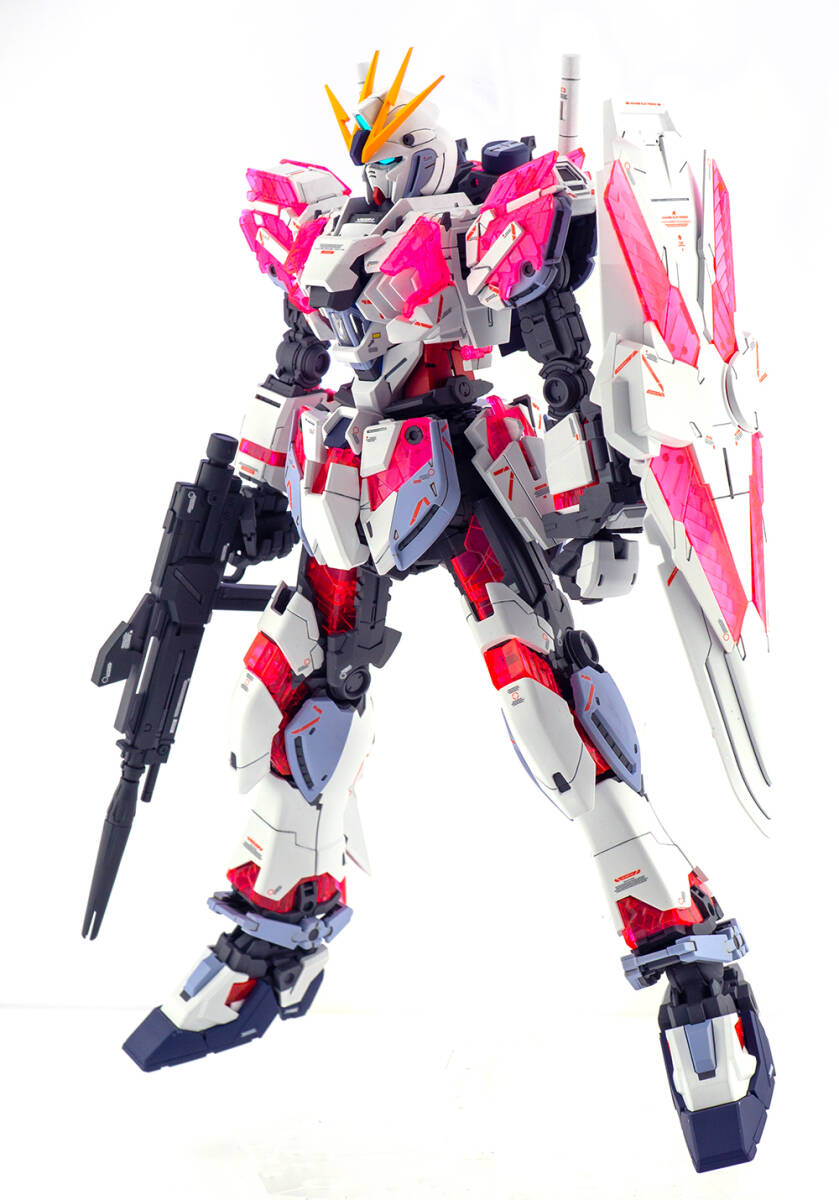 MG 1/100 ナラティブガンダム C装備 Ver.Ka 1/100 塗装済み完成品_画像5