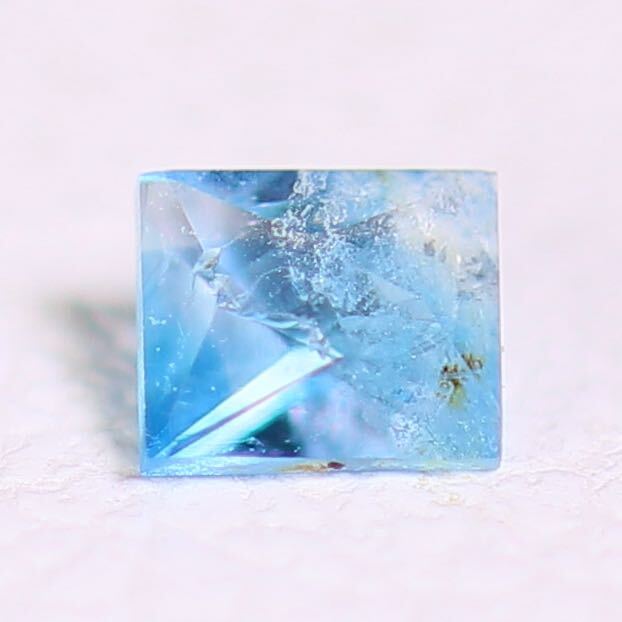 4280『天然ユークレース』0.08ct ジンバブエ産 ルース 色石 裸石 宝石
