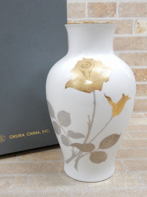 良品! 大倉陶園 金蝕バラ 花器/花瓶/フラワーベース 高さ28cm 【7524y1】の画像1