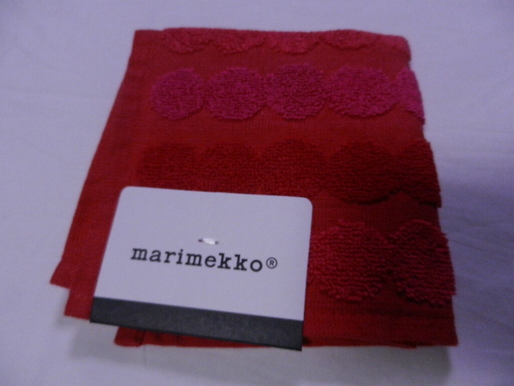 マリメッコ★marimekko★ニナリッチ★NINA RICCI★タオルハンカチの画像2