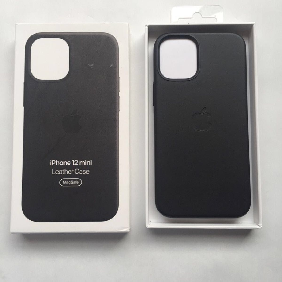 【送料無料】新品未使用 レア 希少 Apple 純正品 iPhone 12 mini レザーケース MagSafe対応 黒 