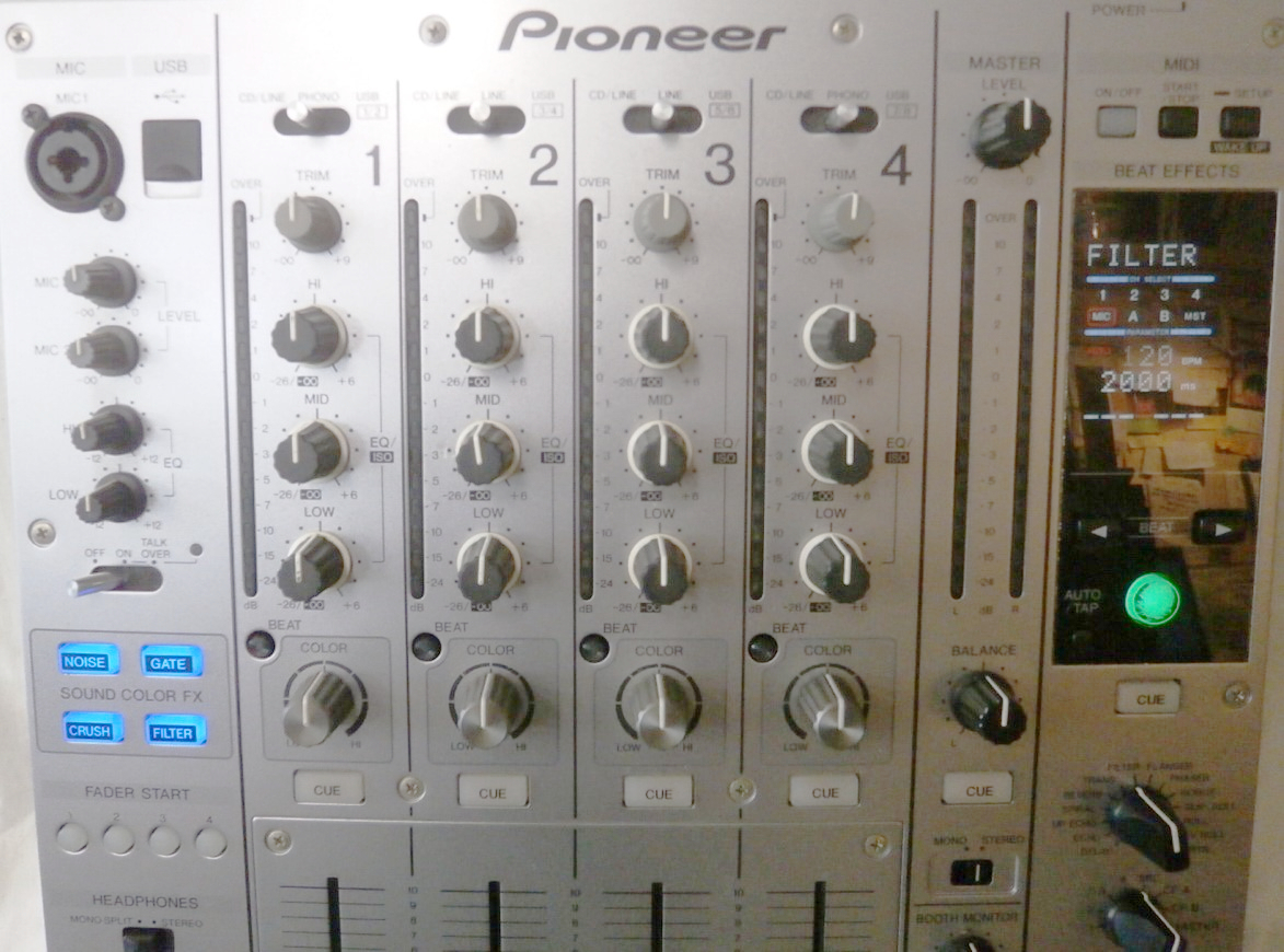 DJミキサー Pionner DJM 850 動作確認済み パイオニア 4ch ディスコ クラブ 音響機器 2012年製の画像4