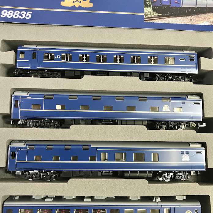 美品 TOMIX トミックス 98835 JR24系25形特急寝台客車（北斗星・JR北海道仕様）基本セット Nゲージの画像7