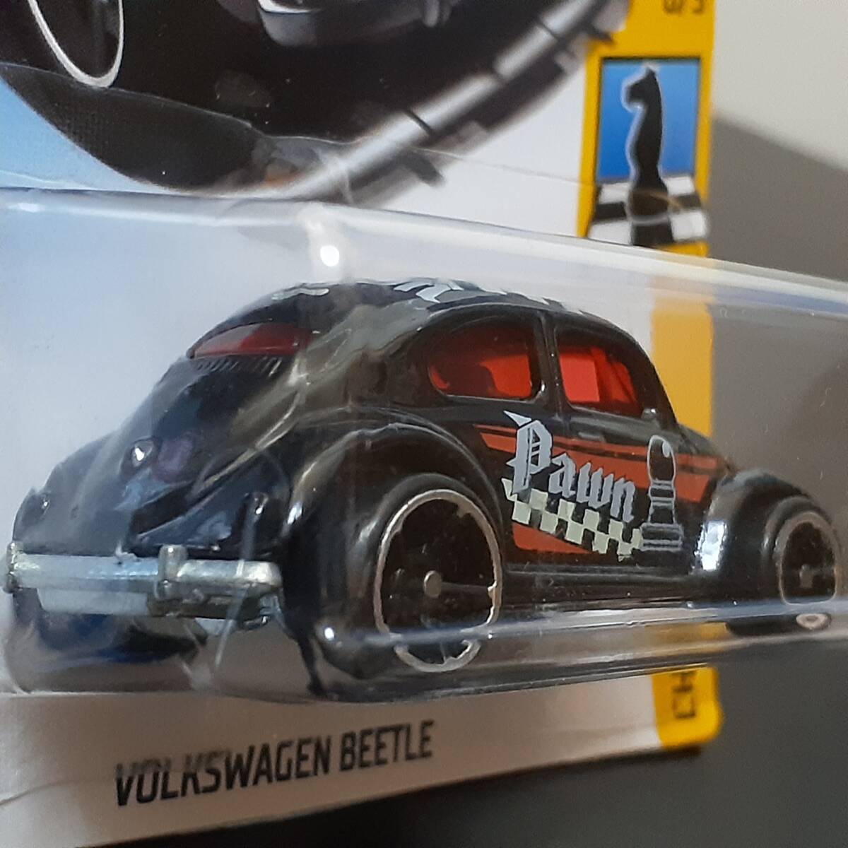 HOT WHeeLs VOLKSWAGEN BEETLE Type 1 黒 フォルクスワーゲン ビートル ミニカー POP ART WORK GRAPHIC アートグラフィック ホットウィール_画像4