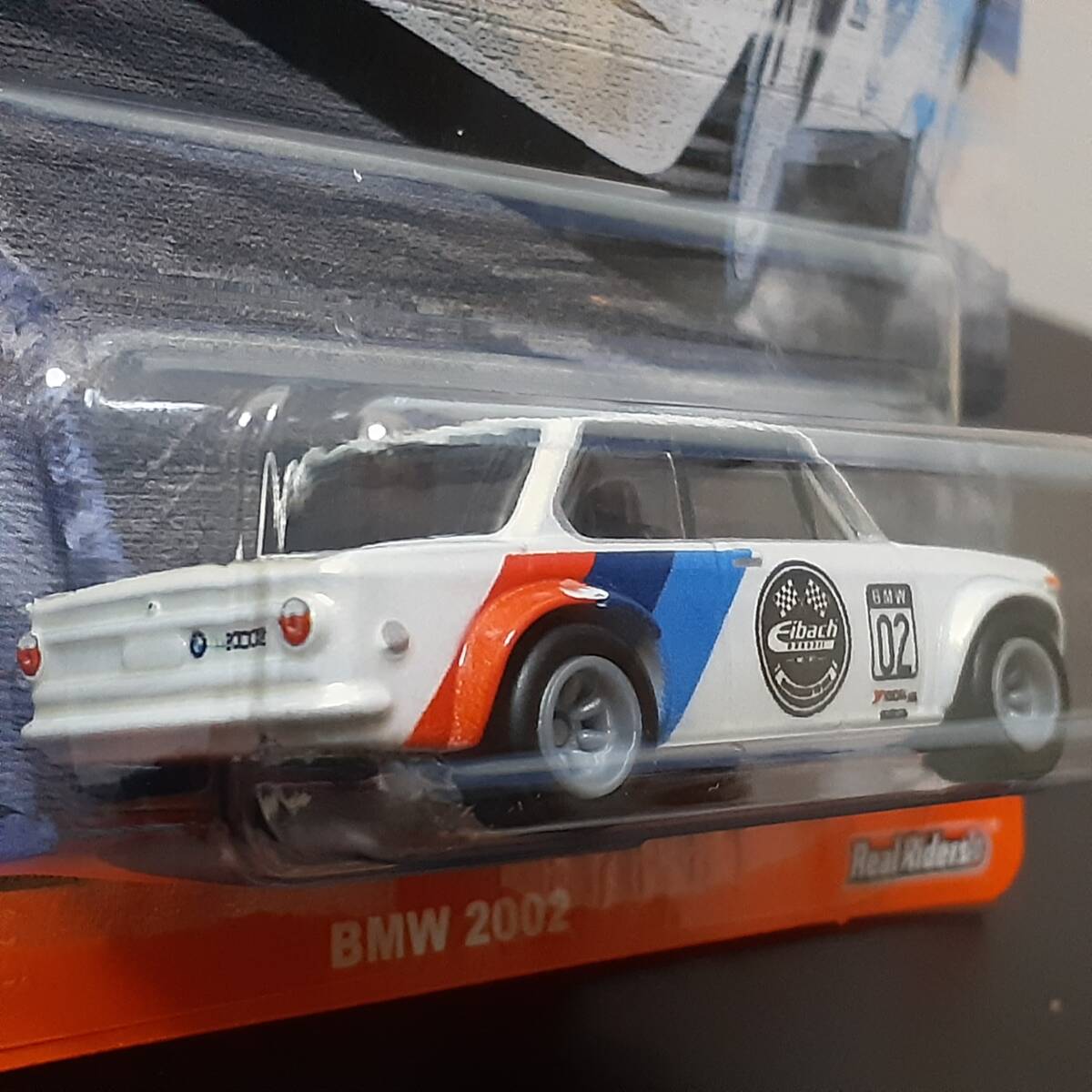 HOT WHeeLs BMW 2002 白 LIMITED EDITION RealRiders ビーエム ミニカー マルニ ローダウン エアロ CUSTOM オバフェン ホットウィール_画像6