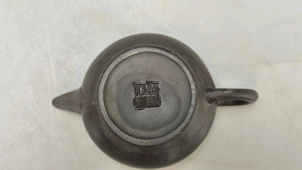 F0555 荊溪孟臣製 紫砂壺 茶道具 煎茶道具 後手急須 茶注 茶器 中国美術 時代物の画像9