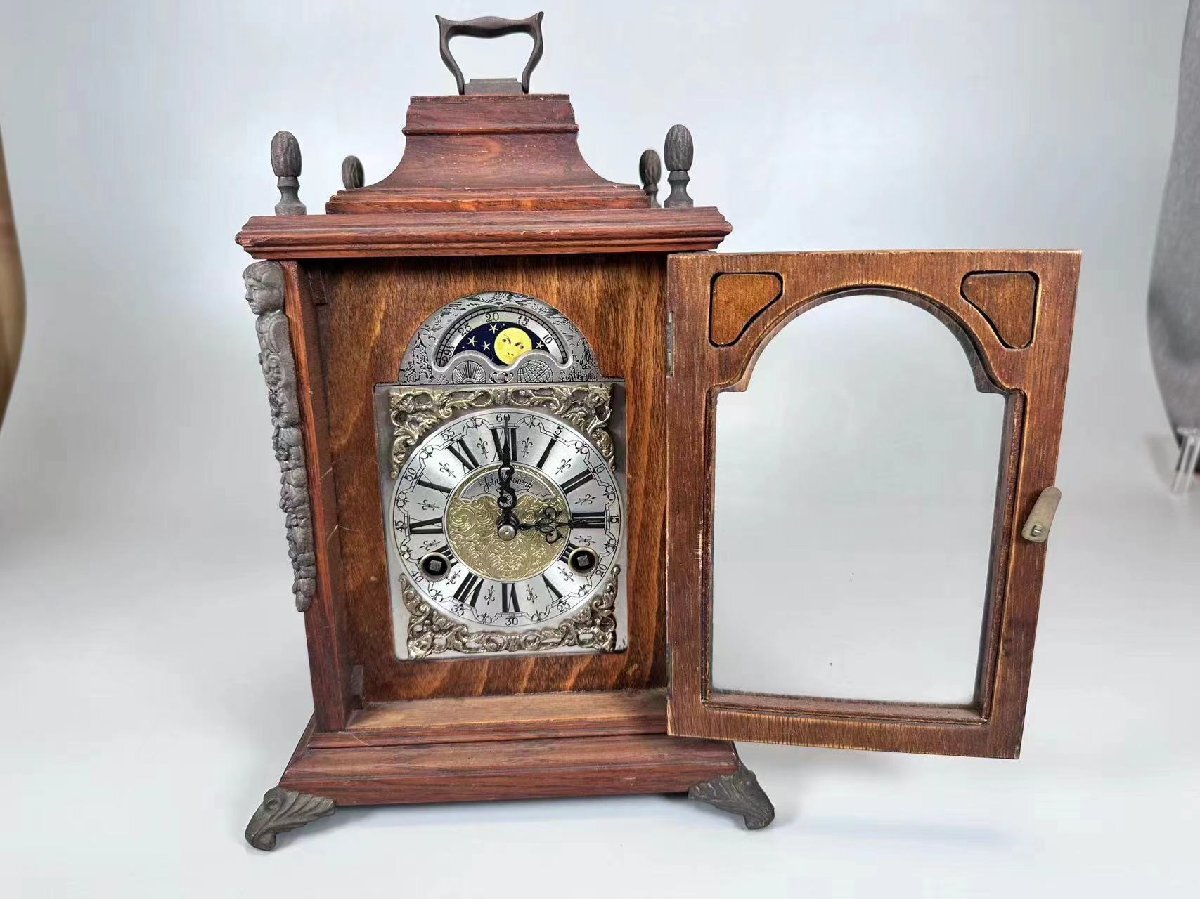 J0195Z5 ムーンフェイズ 置時計 John Thomas London オランダ製 WUBA 木製置時計 文字盤 手巻き 時代物 動作未確認の画像4