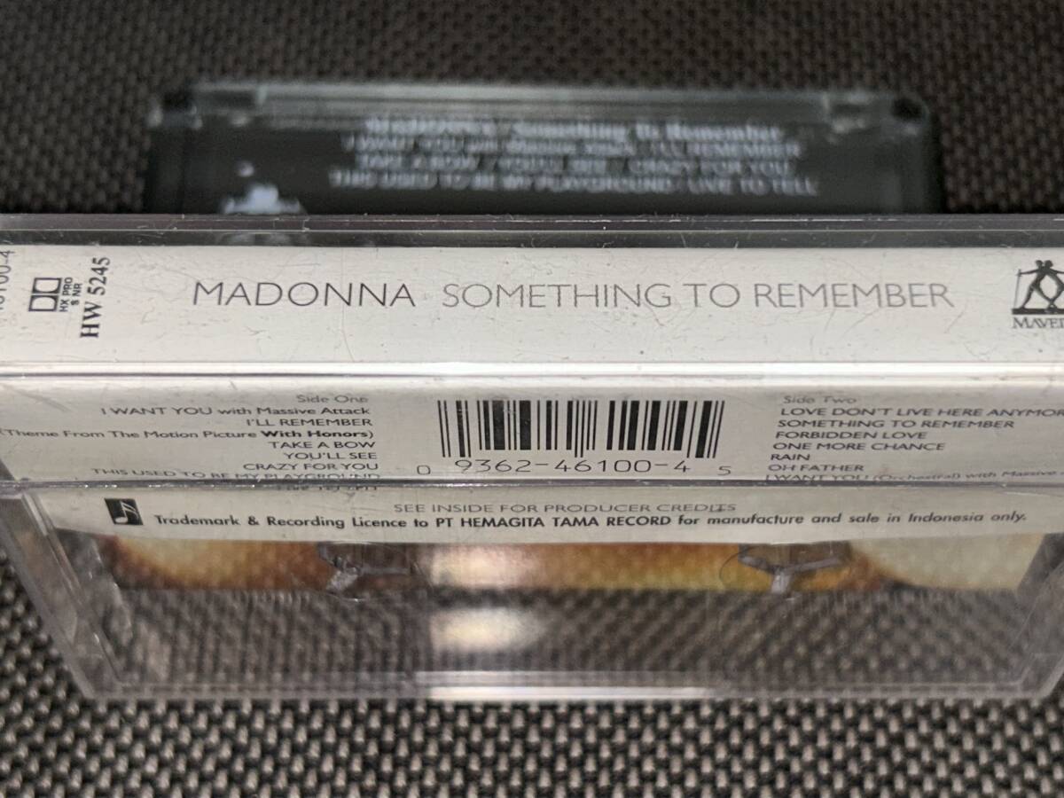 Madonna / Something To Remember 輸入カセットテープの画像3