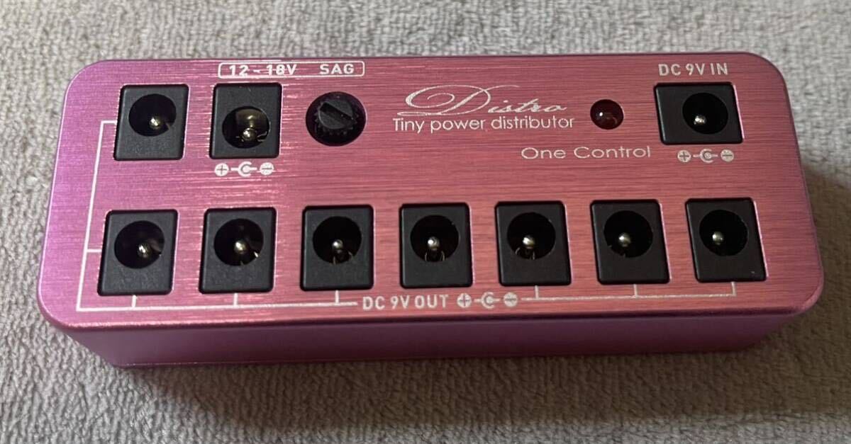 One Control Distro Tiny Power Distributer DCパワーサプライ 美品・動作確認済の画像2