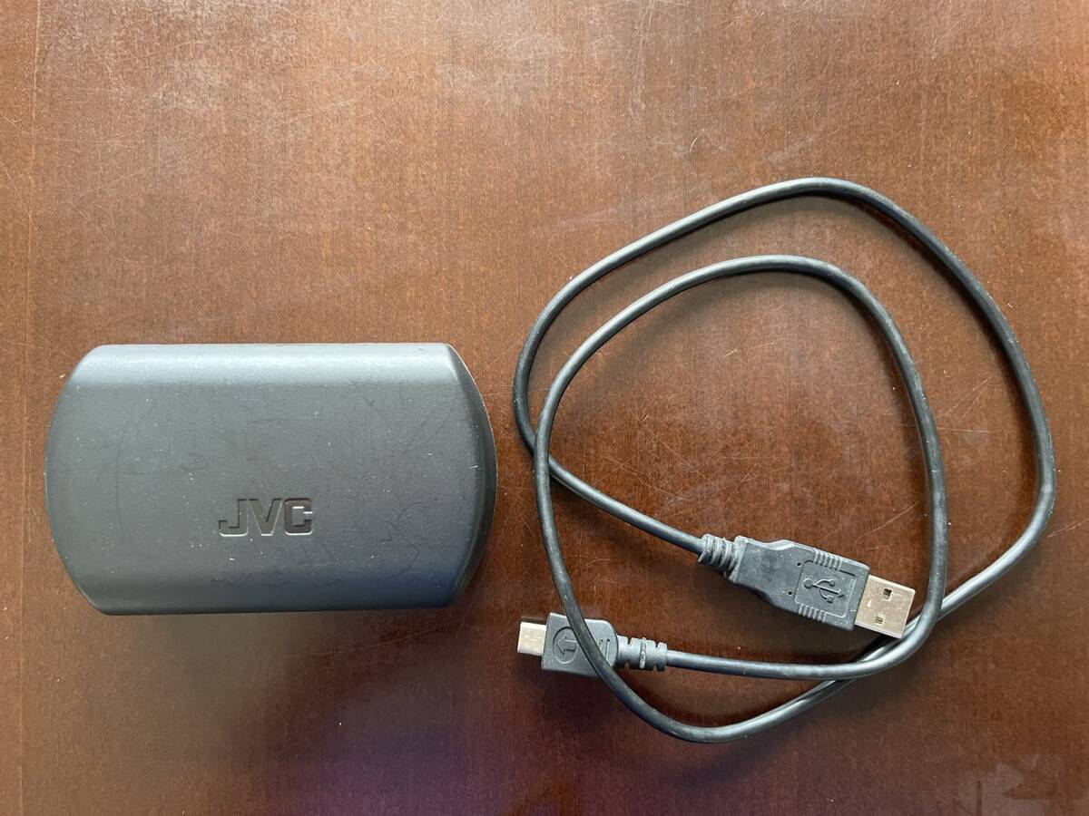 USED 数年間使用 ジャンク JVC ケンウッド ワイヤレスイヤホン HA-ET45T 充電できるが接続できない状態_画像9