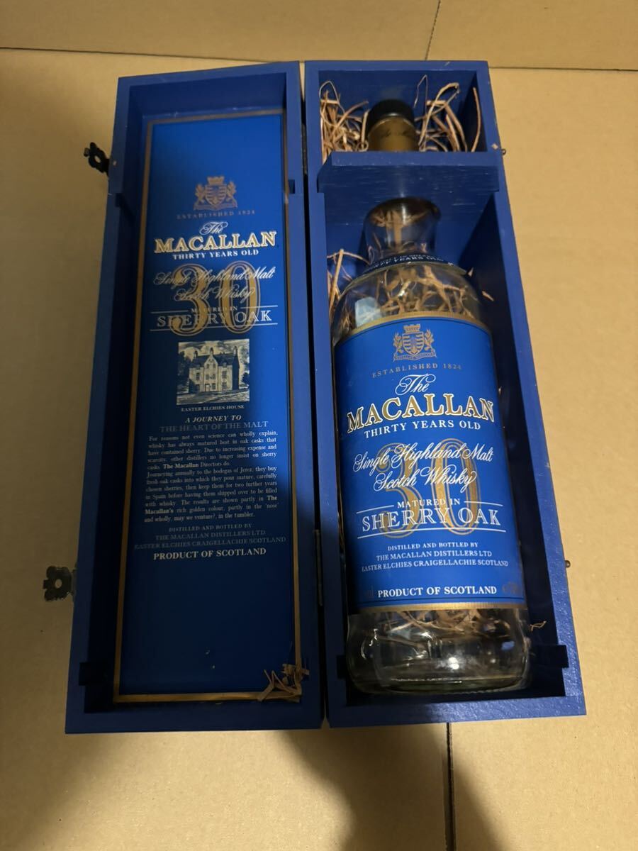 ザ マッカラン 30年 ブルーラベル The MACALLAN 空瓶 空き瓶 空箱セットの画像1