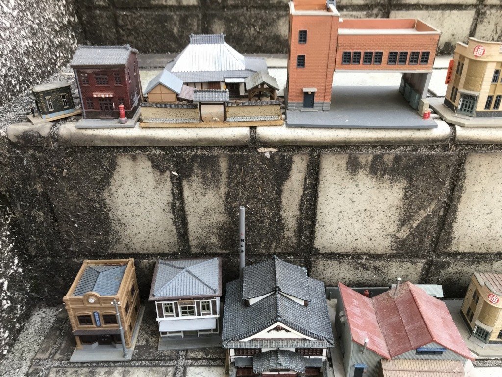 ★ 【ジャンク扱い 現状渡し】 ジオラマ ミニチュア 建物 昭和レトロ 大量 まとめて 模型 風景 鉄道模型 トレーン 田舎の画像3