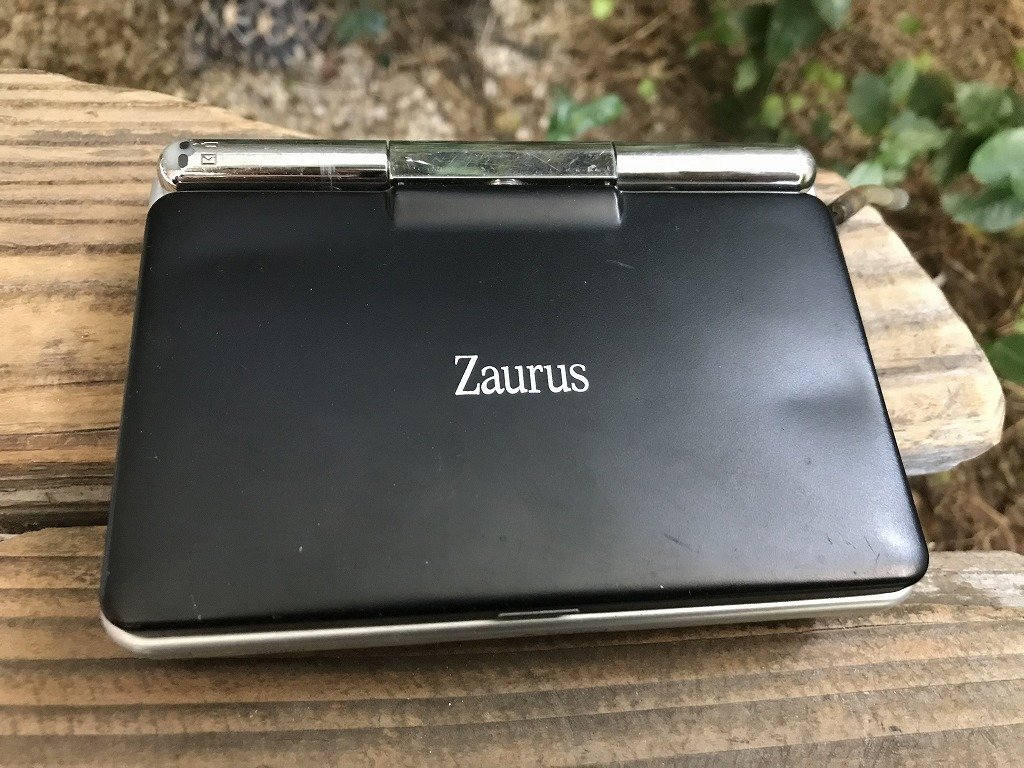 ★ 【ジャンク扱い 動作未確認】 SHARP シャープ ZAURUS ザウルス SL-C1000 本体 当時物 電子手帳の画像1