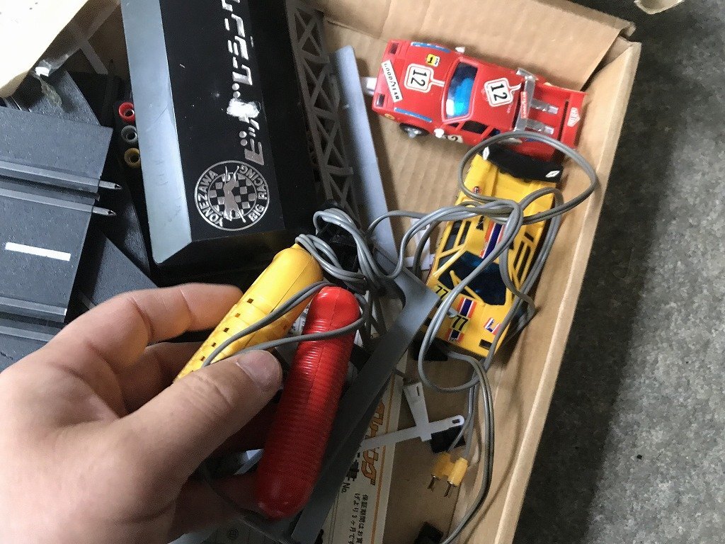 ★ 【郵パック120サイズ着払】 【ジャンク品】 まとめて レース サーキット ラジコン 玩具 ビッグレーシング CHERYCO ヨネザワの画像5