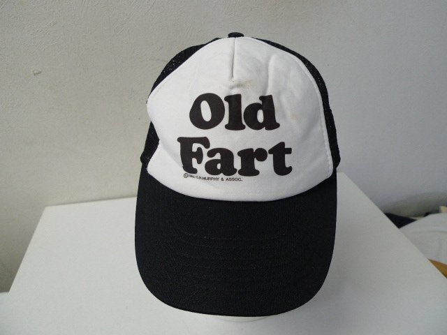 ◆80s ヴィンテージ 1982 CR MURPHY&ASSOC Old Fart プリント メッシュ キャップ 黒 サイズMLの画像2