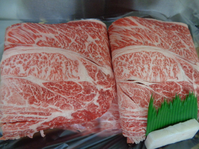 北海道A５牝　超特肩ロース（焼肉切り落とし）　２ｋｇ　（95）_画像5