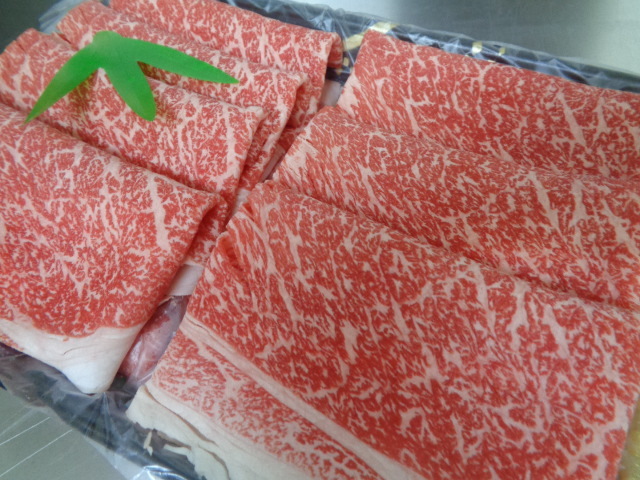 近江牛A５牝　超特内モモ（すき、しゃぶ）　２ｋｇ　（7）_画像7