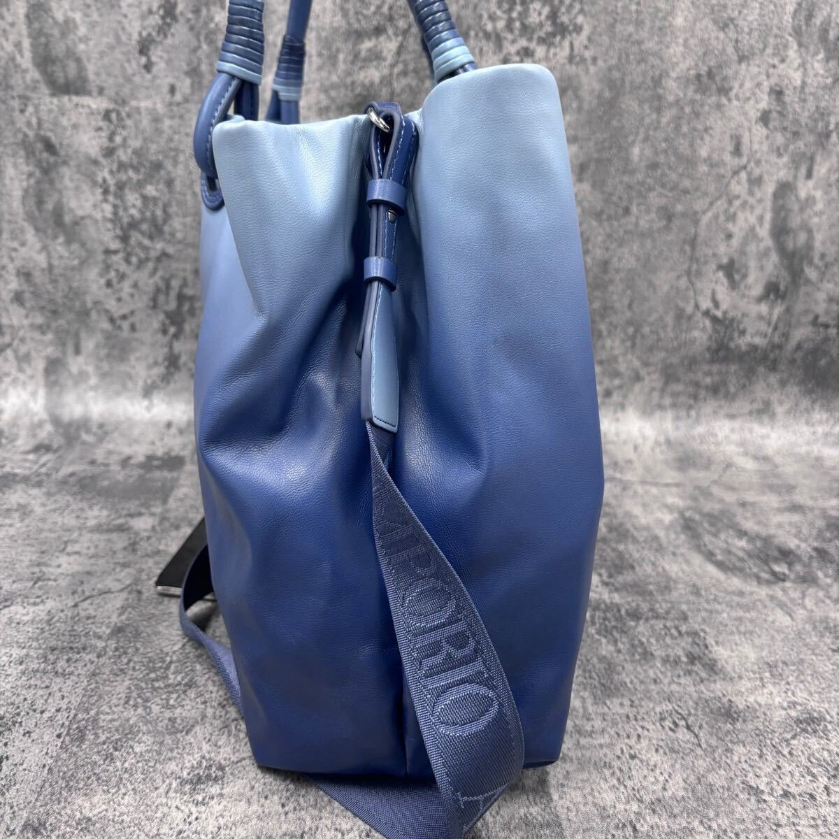 * present ultimate beautiful goods rare color * Emporio Armani EMPORIO ARMANI men's tote bag shoulder blue blue color leather business bag A40