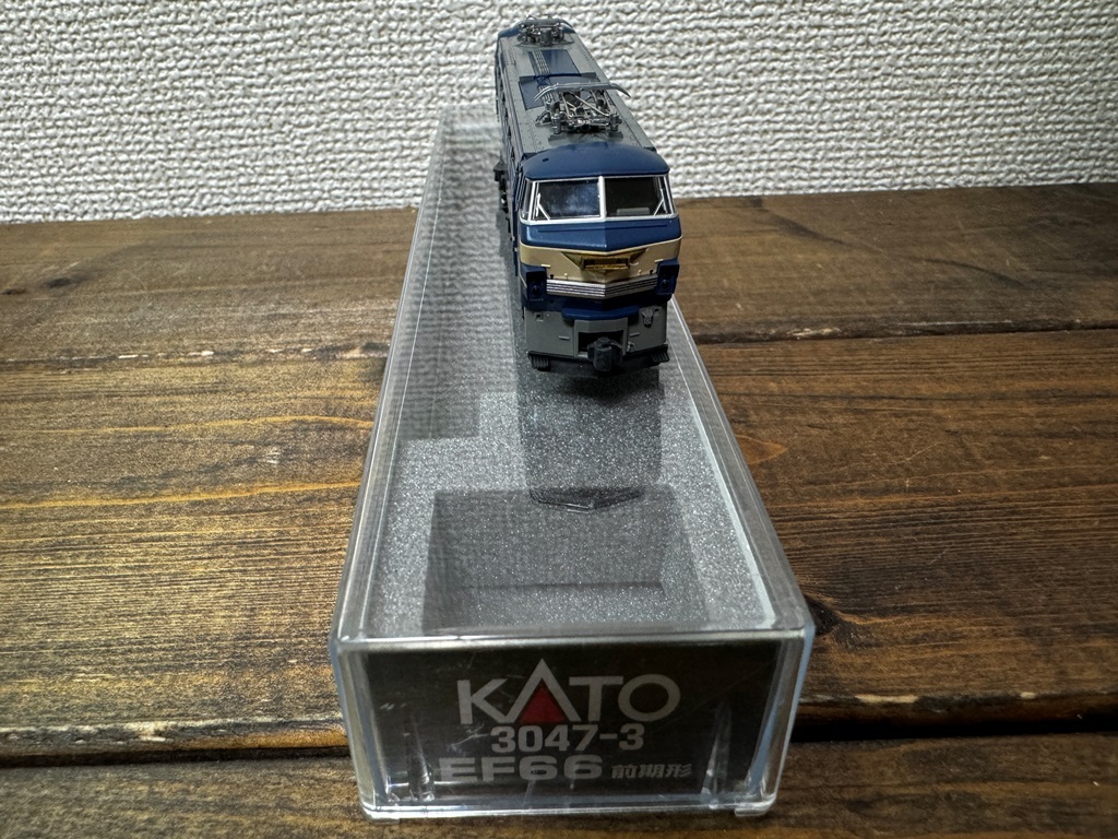 KATO 3047-3 EF66 前期型 の画像5