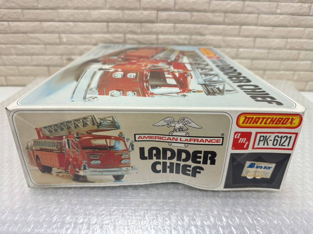 三496☆【未組立】amt AMERICAN LAFRANCE LADDER CHIEF プラモデル 当時物 希少品 1/25☆の画像3