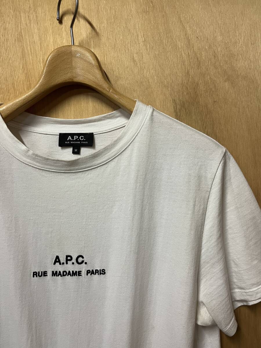 人気 A.P.C. アーペーセー Tシャツ 半袖 ロゴ刺繍 クルーネック 白 サイズM_画像3