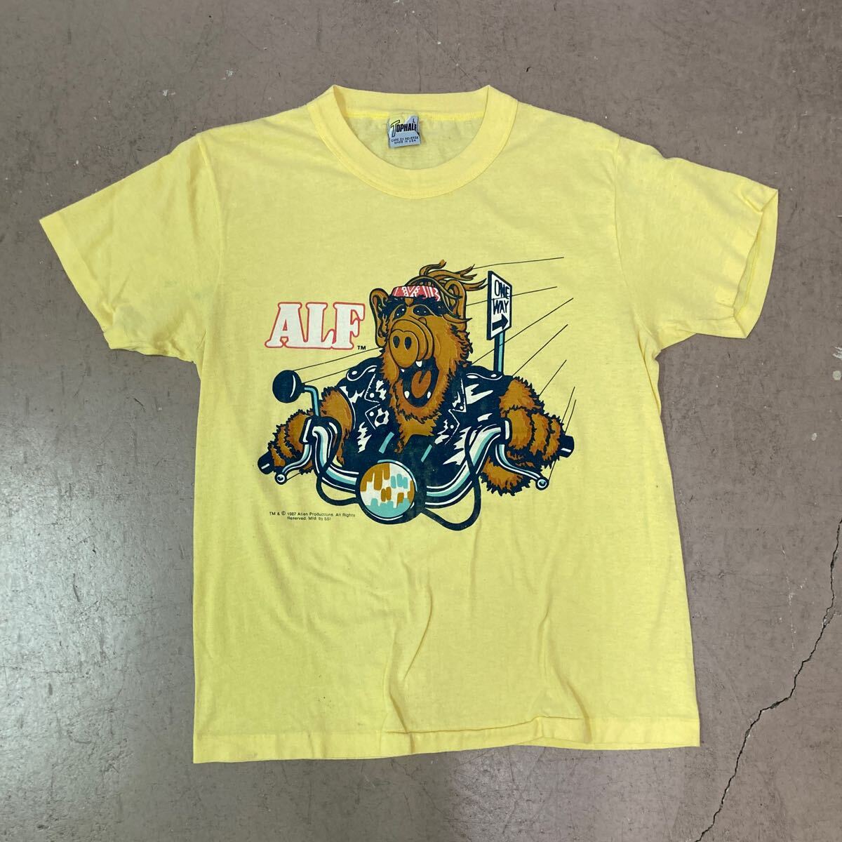 希少 80s 90s ビンテージ ヴィンテージ vintage Tシャツ 染み込み シングルステッチ 映画 ムービー USA製 ALF Tシャツ bigE big Eの画像1