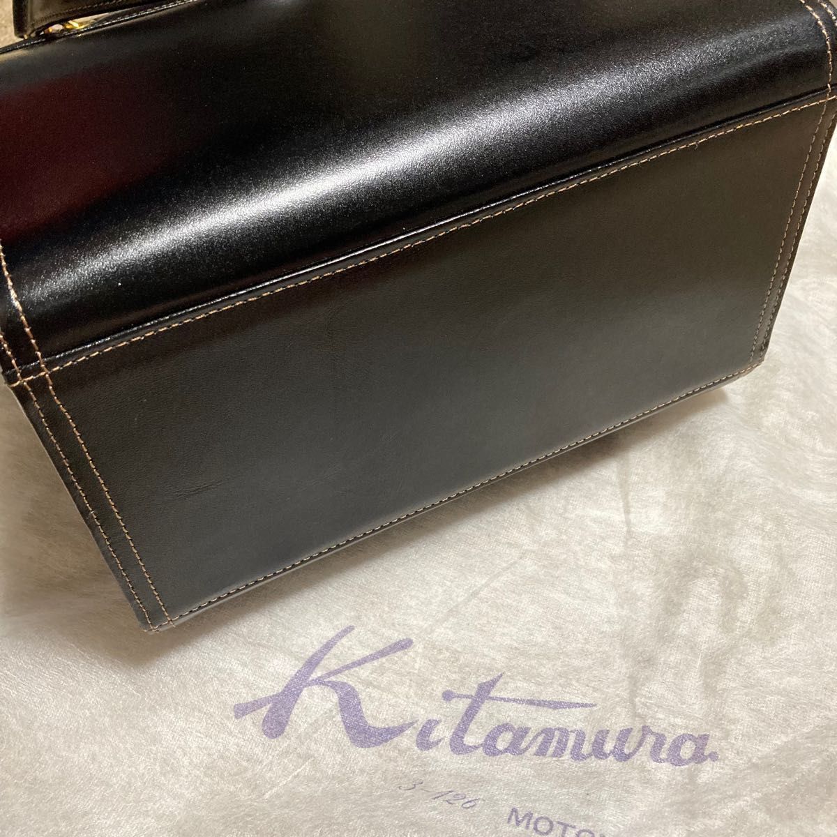 GW限定品価格！新品未使用♪Kitamura キタムラ　黒　レザーハンドバッグ　フォーマル　ゴールド