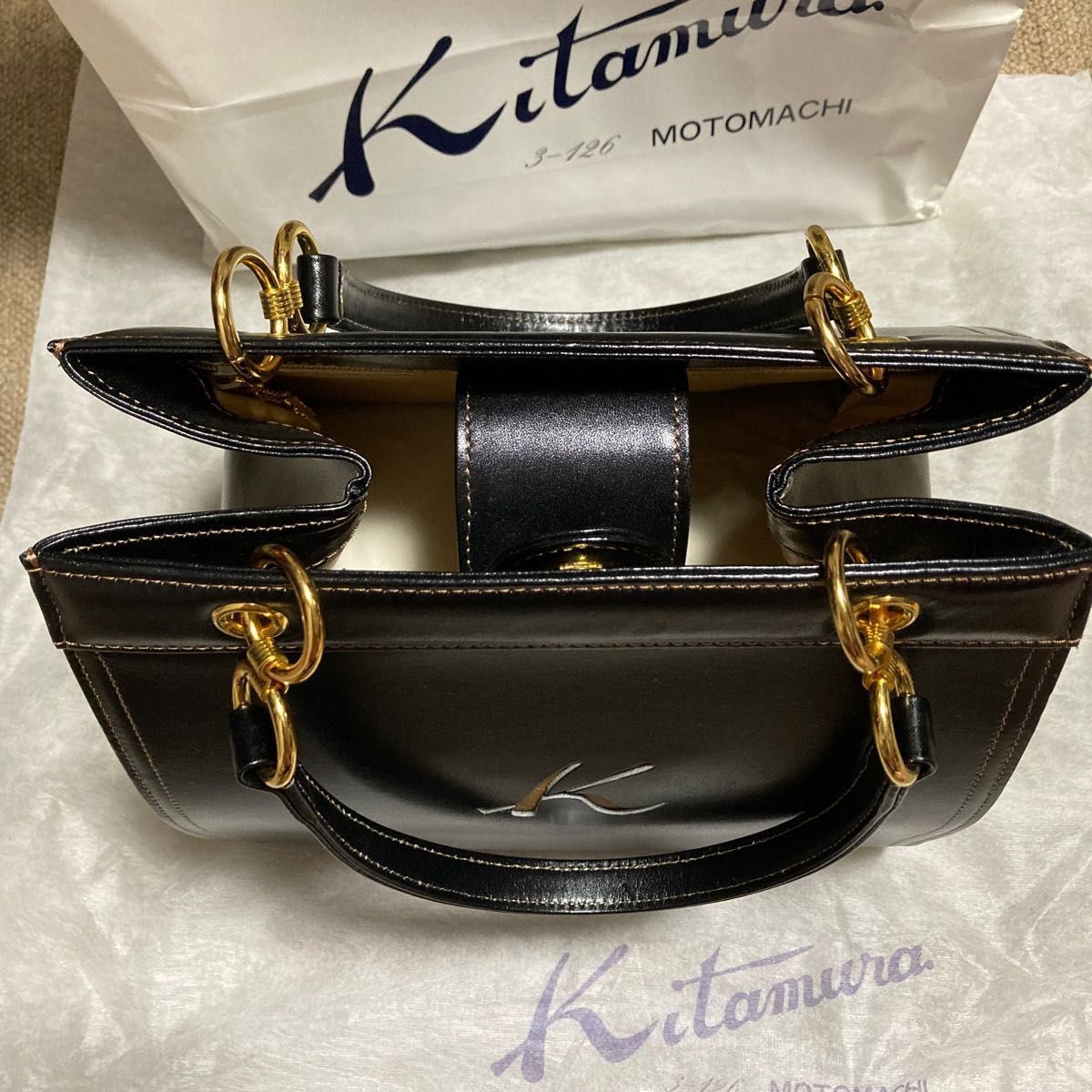 新品未使用 Kitamura キタムラ 黒 レザーハンドバッグ 新品未使用 Kitamura キタムラ 黒 レザーハンドバッグ