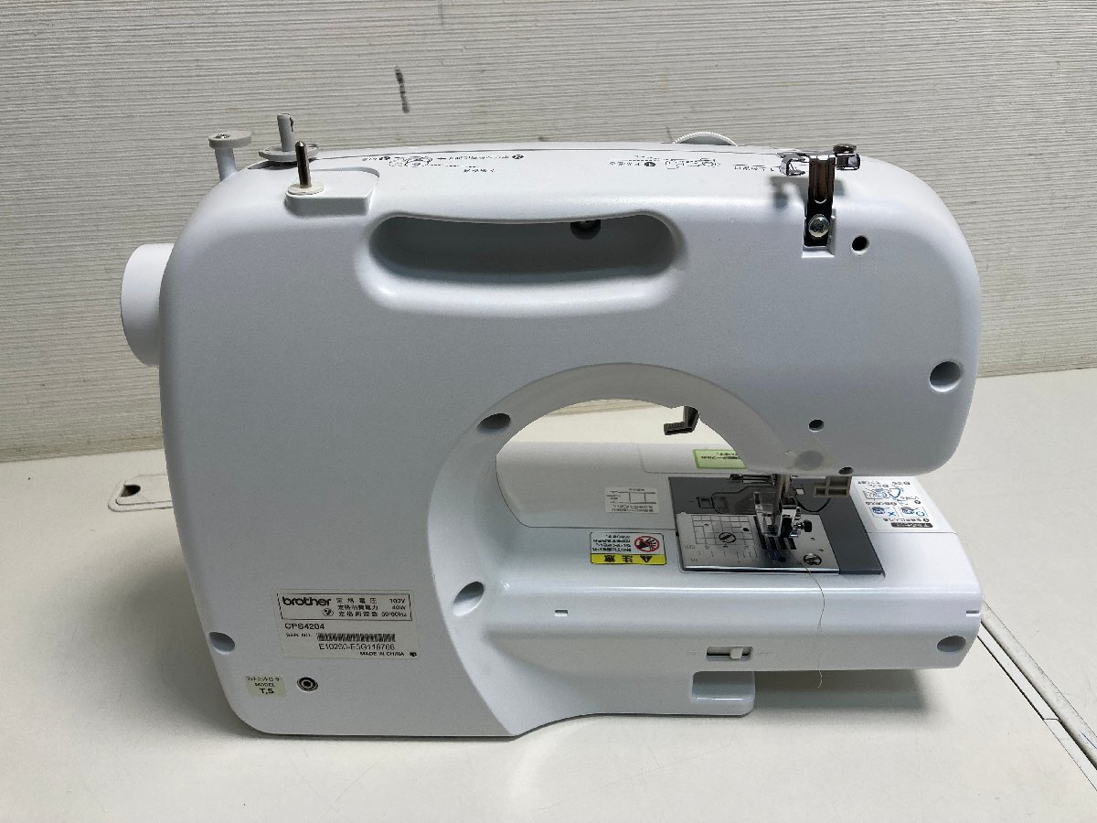 【★35-2781】■中古■brother コンピューターミシン 動作確認済 ステッチ見本有り （7606）の画像8