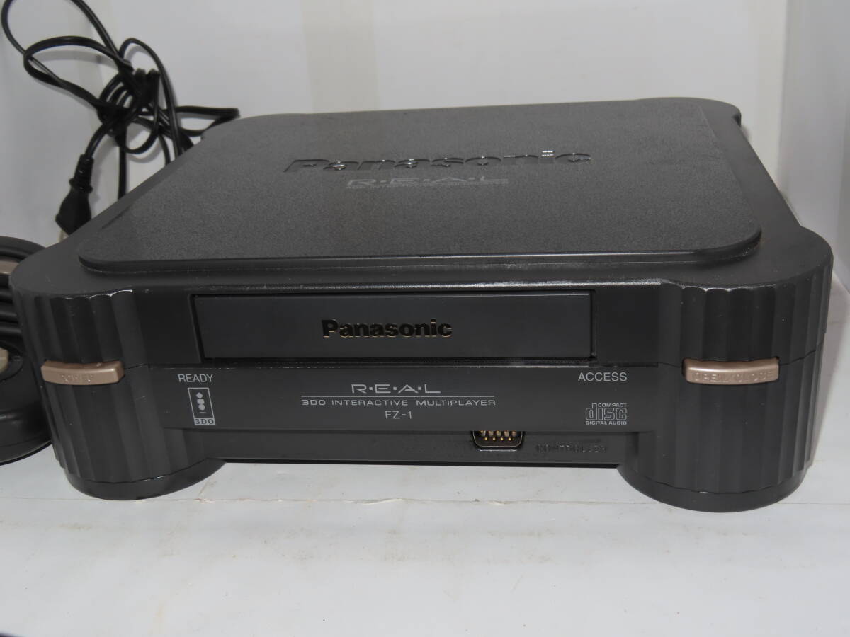 Panasonic 3DO REAL FZ-1 パナソニック ゲーム機本体一式の画像2