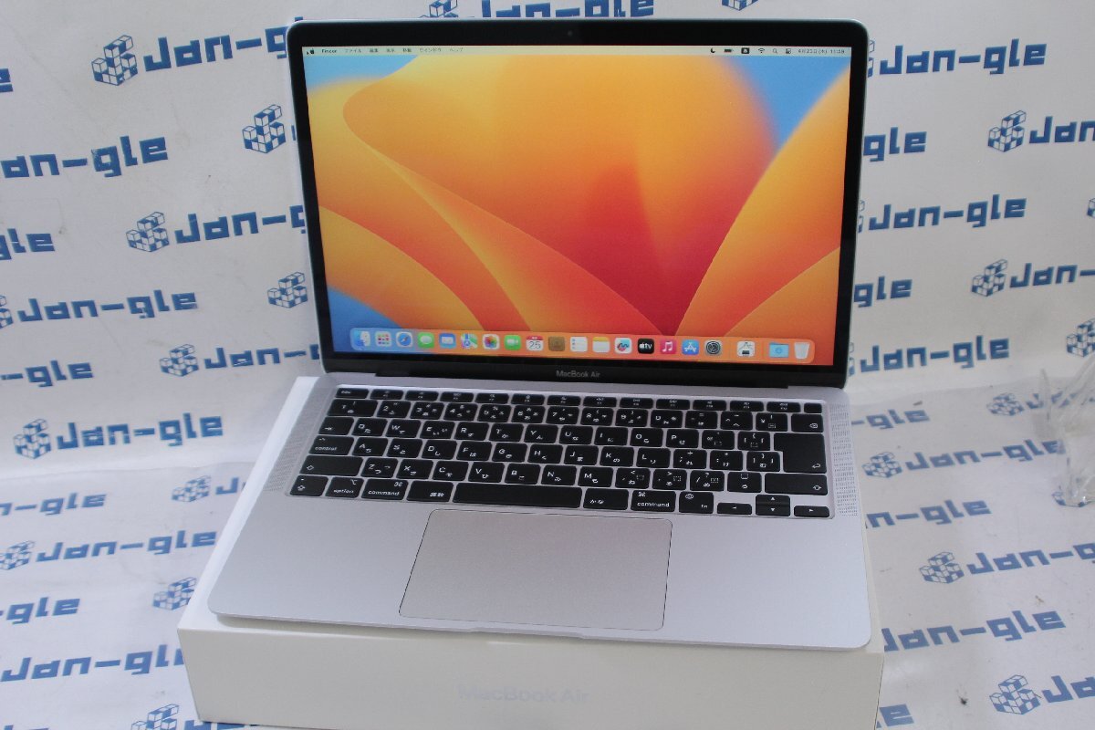 ◇充放電回数6回!!M1搭載モデル!! Apple MacBook Air Retina 2020 MGN93J/A [シルバー] 874785 BL 関西の画像1