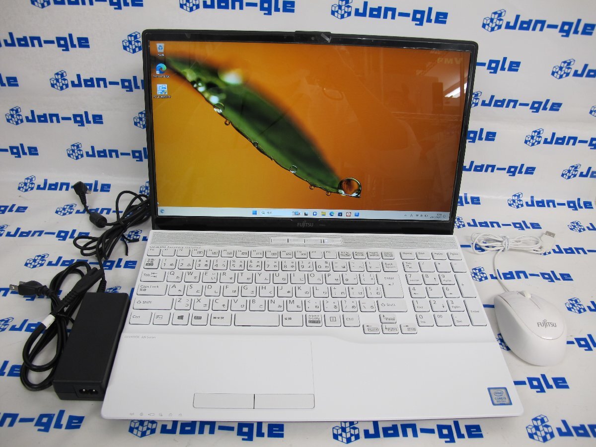 Fujitsu FMVA45DWH 15.6型ノートパソコン [i3-8145U/RAM:4GB/SSD:1024GB] [中古] J494198 P MT 関東発送_画像1