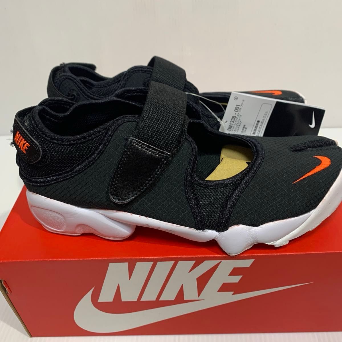 NIKE WMNS AIR RIFT BR ナイキ エアリフト ブリーズ 新品 25センチ スニーカーサンダル アウトドア 足袋 