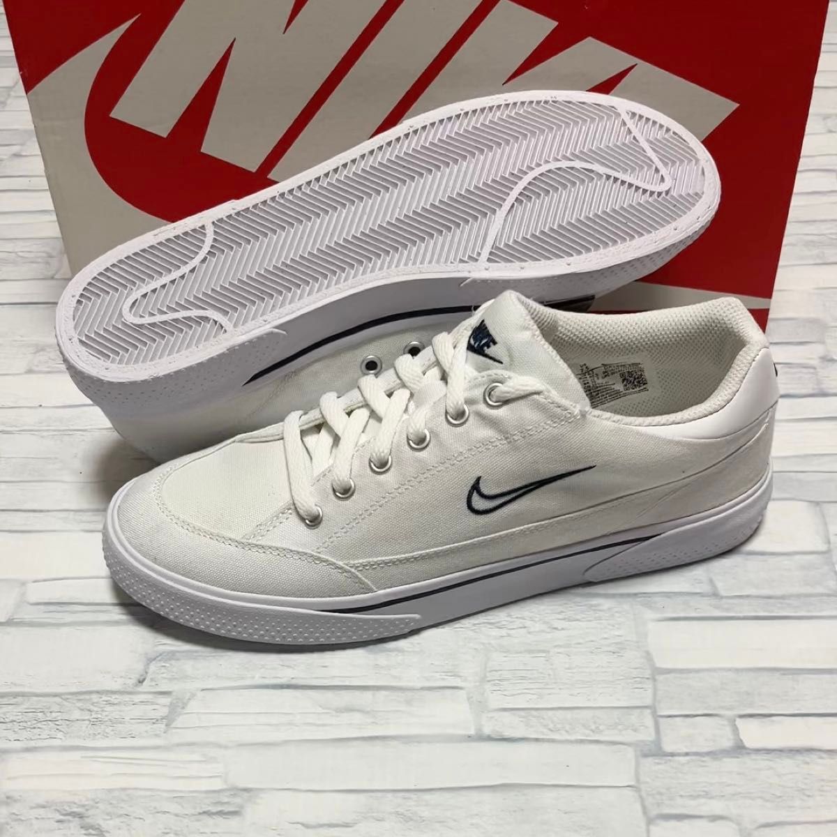 ナイキ GTS 97 NIKE GTS 97 スウッシュ swoosh キャンバス レトロ ホワイト ネイビー スケボー 25.5